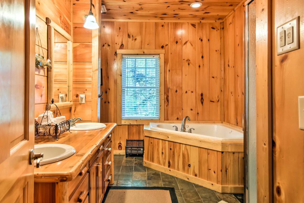 Lakefront South Carolina Abode With Deck And Boat Dock Fair Play Exterior photo